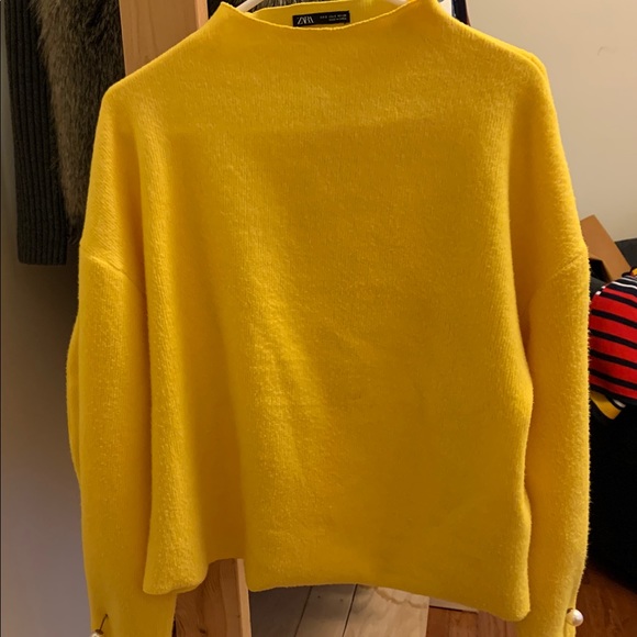 ZARA Studded Soft Feel Top - Picture 2 of 9